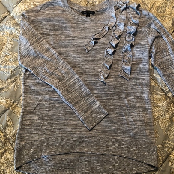 Banana Republic gray sweatshirt with ruffle detail - Picture 3 of 9
